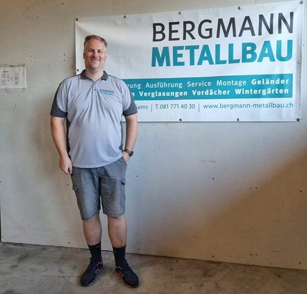 Fabian Bergmann in der Werkstatt von Bergmann Metallbau